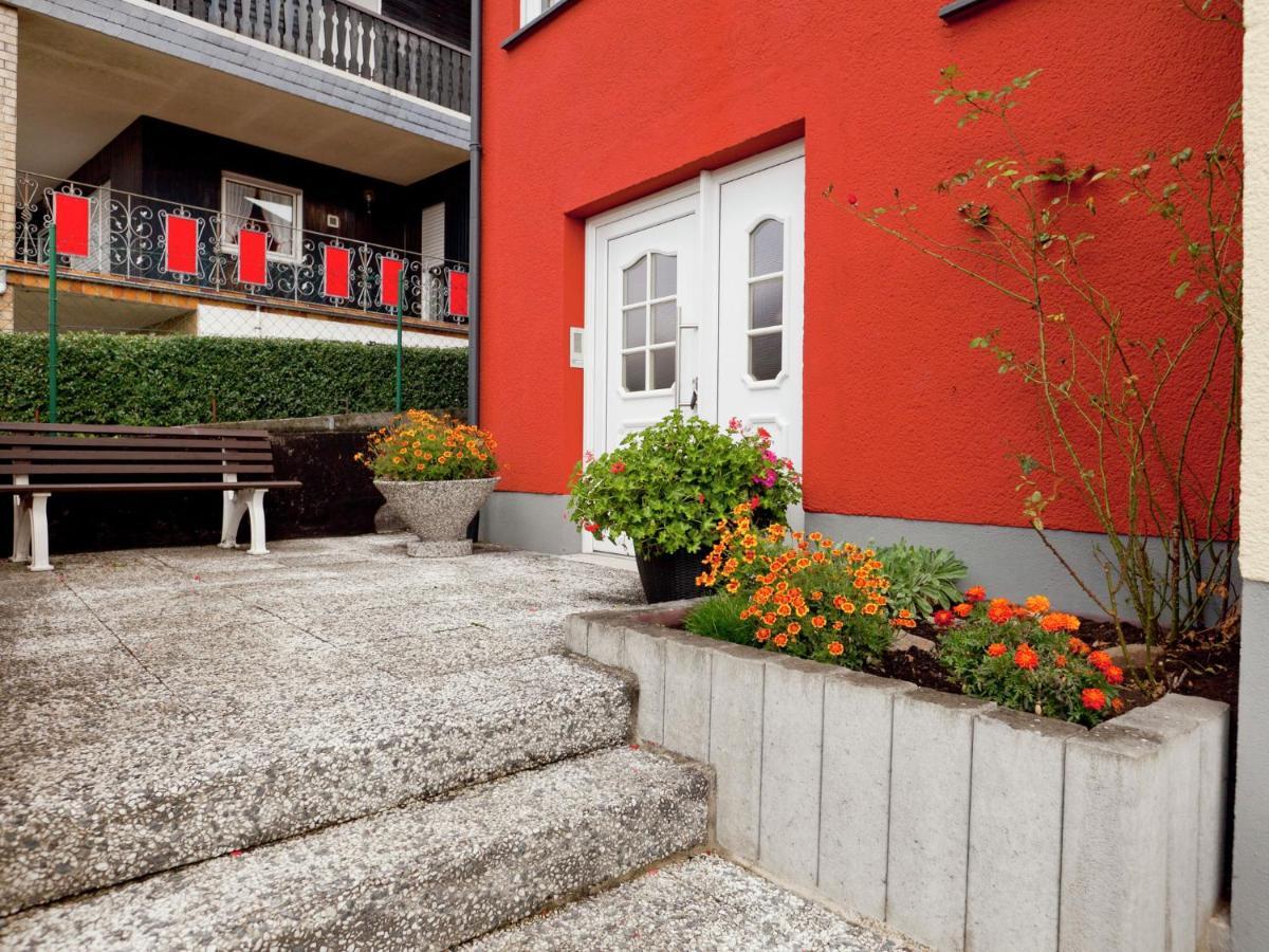 Apartment Near The Nurburgring With Terrace Hillesheim Ruang foto