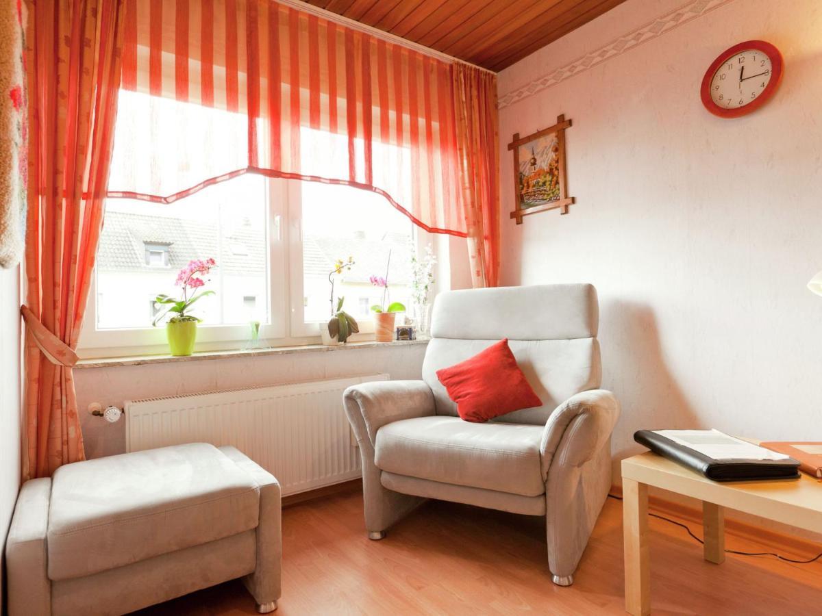 Apartment Near The Nurburgring With Terrace Hillesheim Bagian luar foto